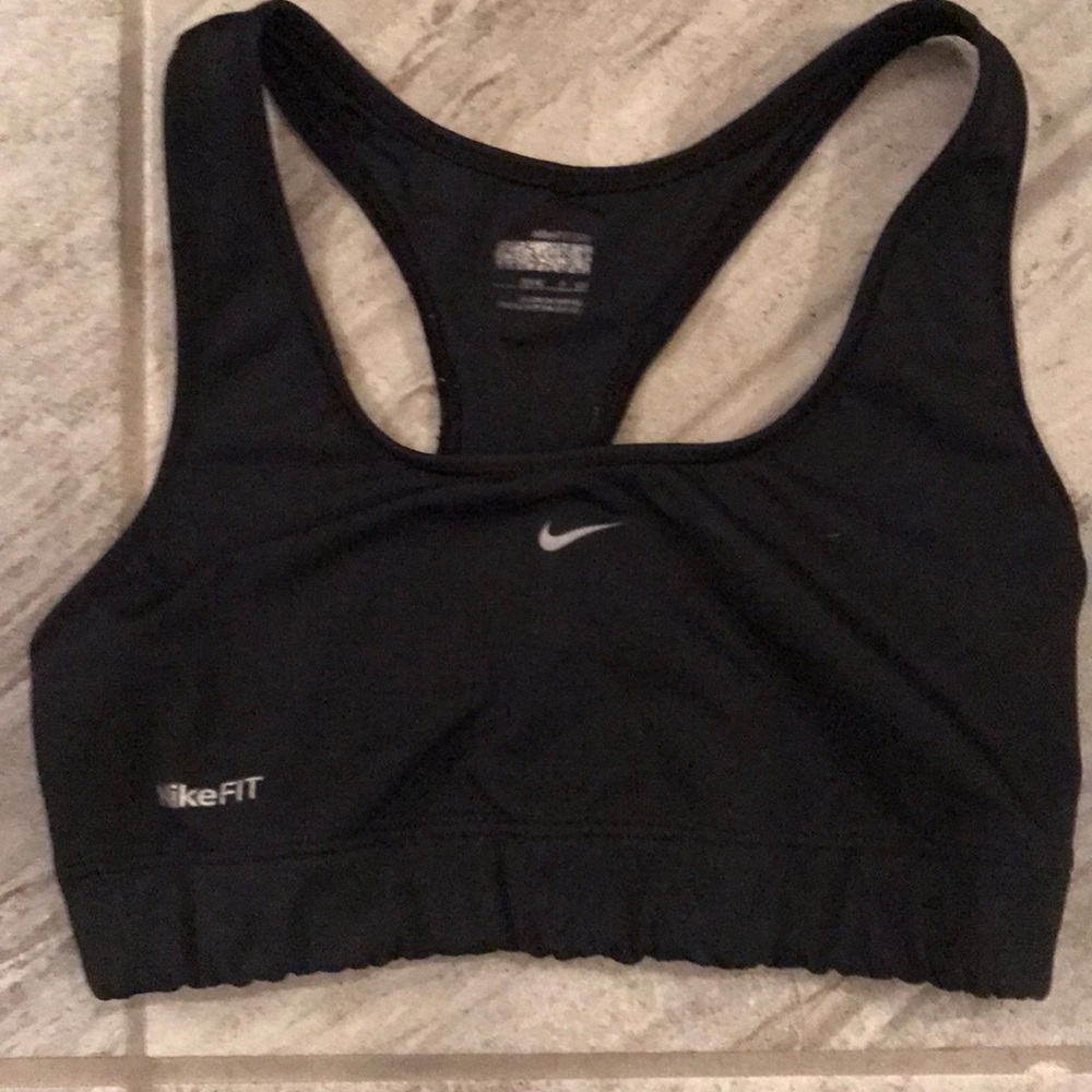 Nike sports bra black small